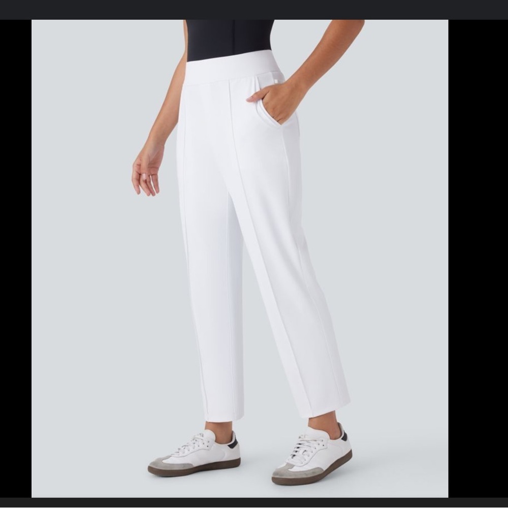 HALARA Mid High Waisted Quick Dry Golf Pants Pockets White Women Size Medium NWT